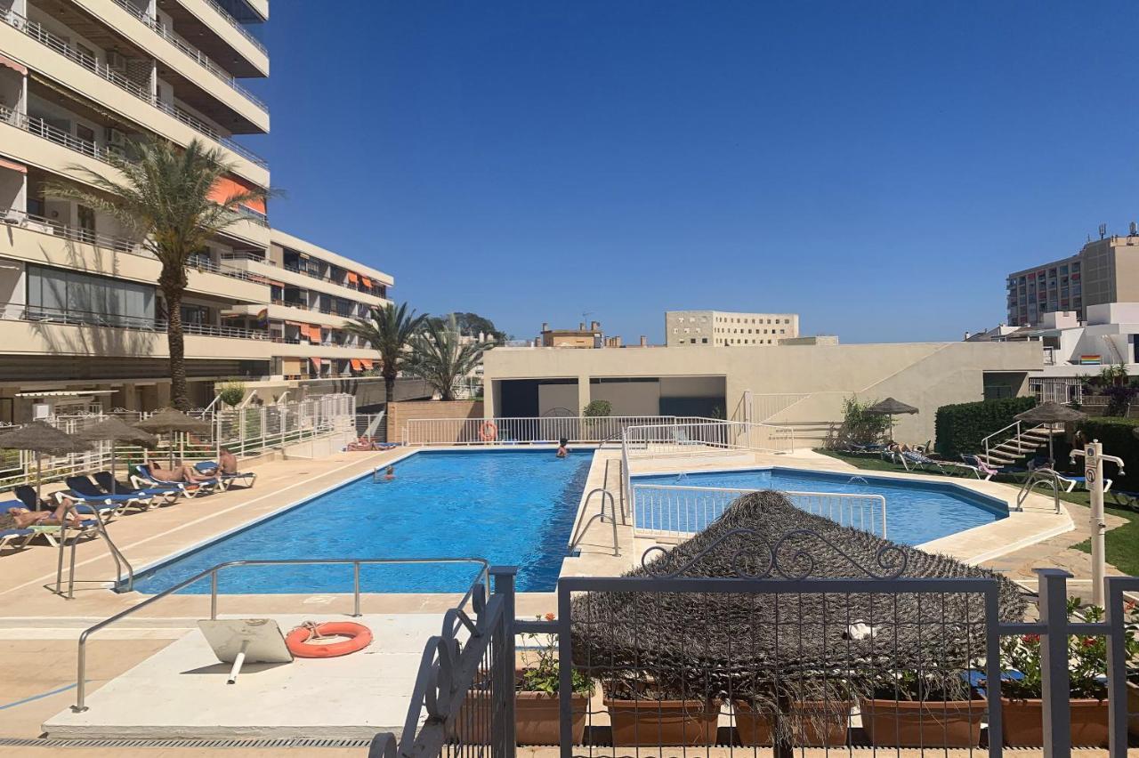 La Nogalera Apt City Center Τορρεμολίνος Εξωτερικό φωτογραφία